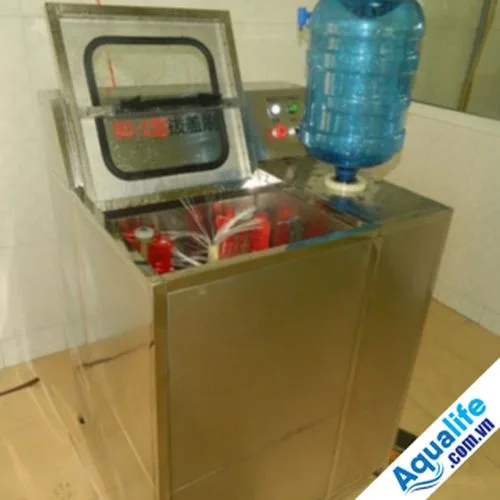 Máy rửa bình nước tinh khiết 20 lít 8 Nguyên lý vận hành