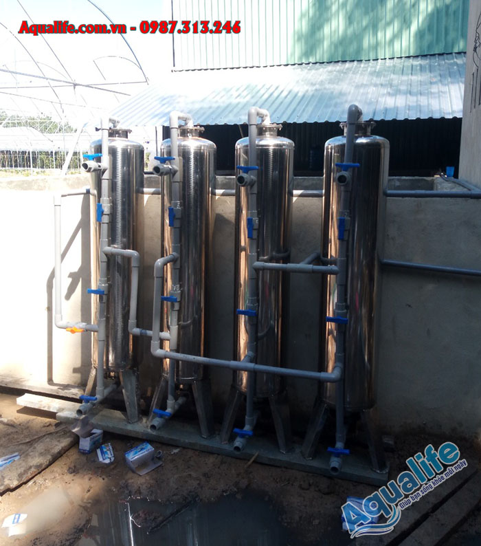 lắp lọc nước giếng khoan nhiễm phèn tại Long An