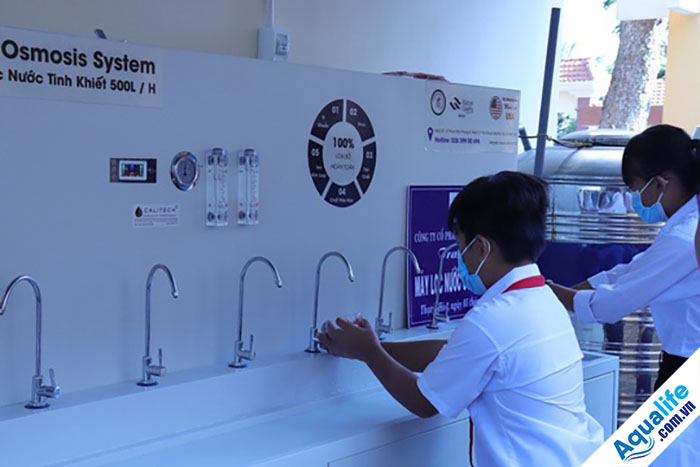 Hệ thống máy lọc nước RO 1000L/h cho trường học