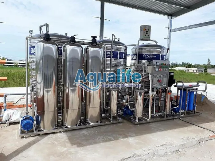 Hệ thống máy lọc nước RO 2000L/h cho trường học 1 Hệ thống máy lọc nước RO 2000L/h cho trường học
