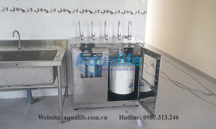máy lọc nước bán công nghiệp tủ inox 75L/h cho trường học