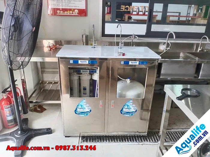 Máy lọc nước bán công nghiệp 30l/h tủ inox