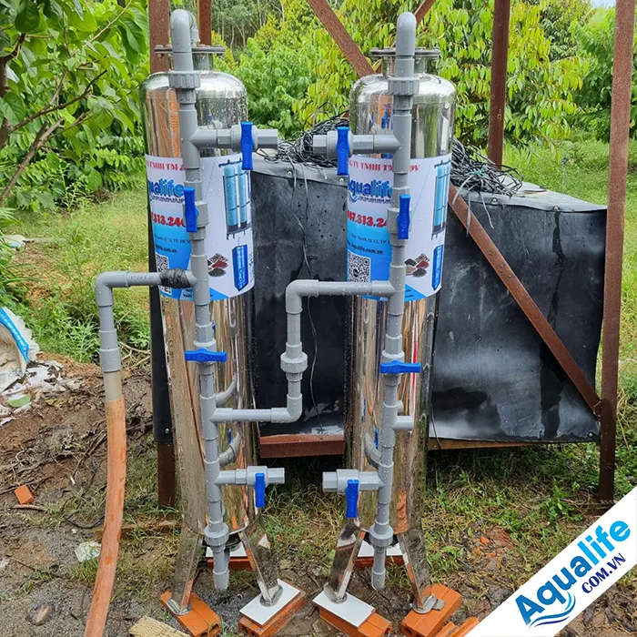 Hệ thống xử lý nước nhiễm phèn 2 trụ inox 3 chân