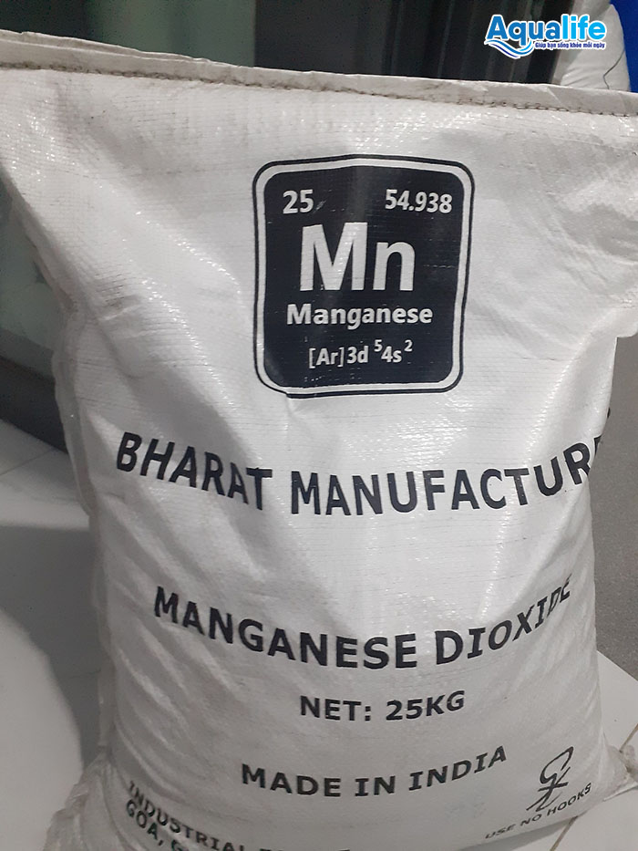 Cát mangan Ấn Độ