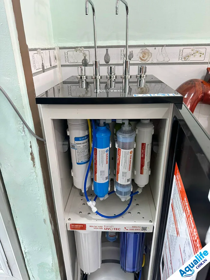 Máy lọc nước nóng lạnh Karofi Livotec 612 13 may loc nuoc nong lanh karofi livotec 612 4