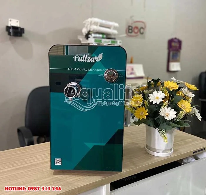 Máy lọc nước nóng nguội để bàn Fuliza - Giải pháp sạch và tiện lợi cho mọi gia đình.
