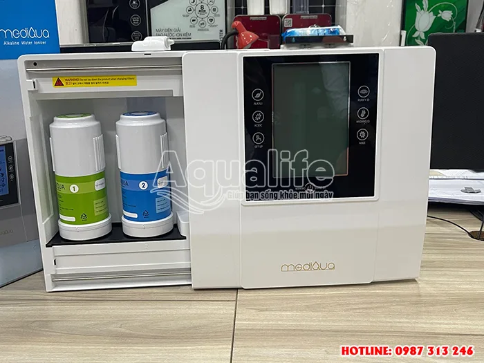 Máy lọc nước ion kiềm Mediqua AK-2000 7 may loc nuoc ion kiem mediqua ak 2000 3