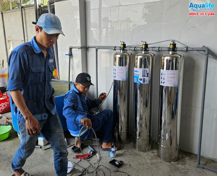 lap dat 3 tru loc nuoc gieng nhiem phen tai tinh daklak 4