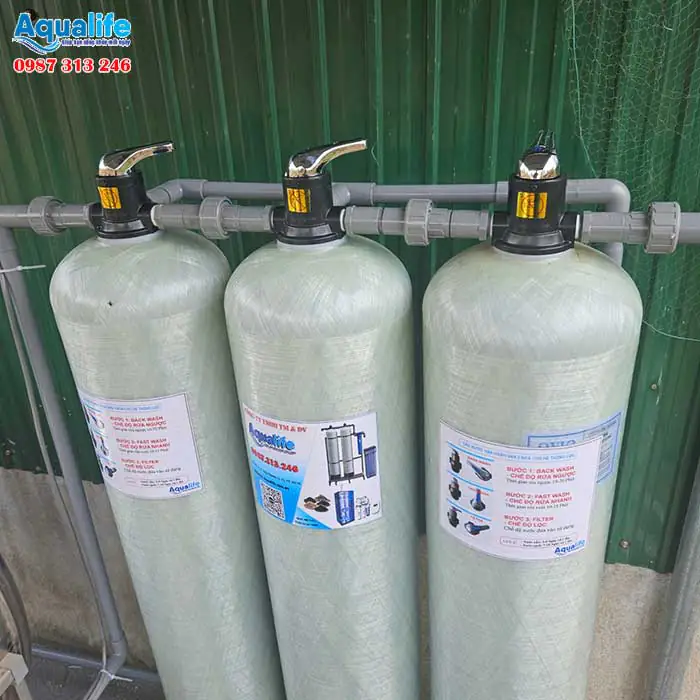 3 tru composite 1054 xu ly nuoc gieng khoan nhiem phen nang 2