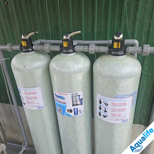 3 trụ composite 1054 xử lý nước giếng khoan nhiễm phèn nặng - Ảnh 2