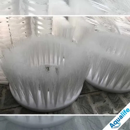 Bộ chổi máy rửa bình 20 lít trong dây chuyền sản xuất nước uống - Ảnh 2