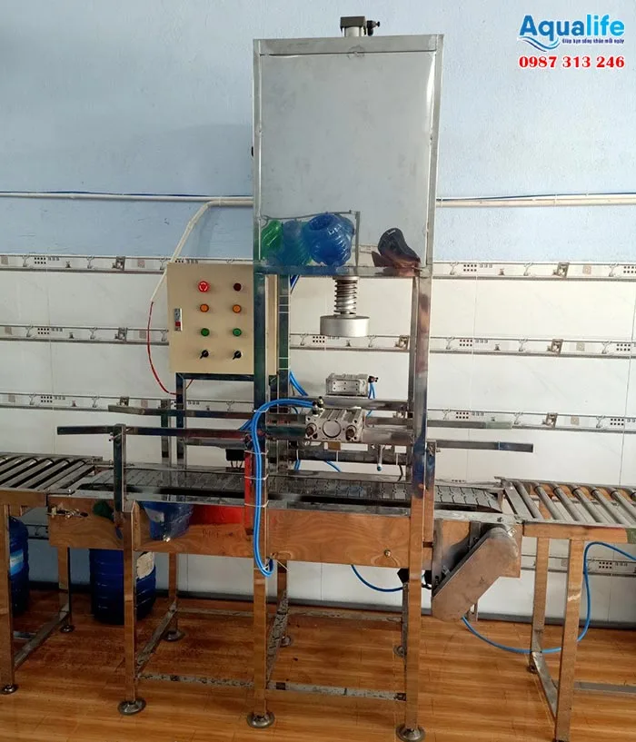 Các thành phần chính của máy đóng nắp bình 20 lít tự động
