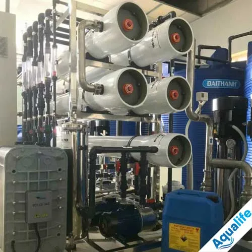 Dây chuyền lọc nước uống đóng bình 6500 lít/giờ