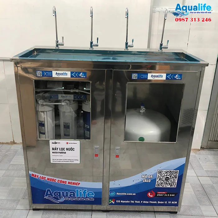 Ứng dụng của máy lọc nước BCN 80 l/h tủ inox 4 vòi có thoát nước