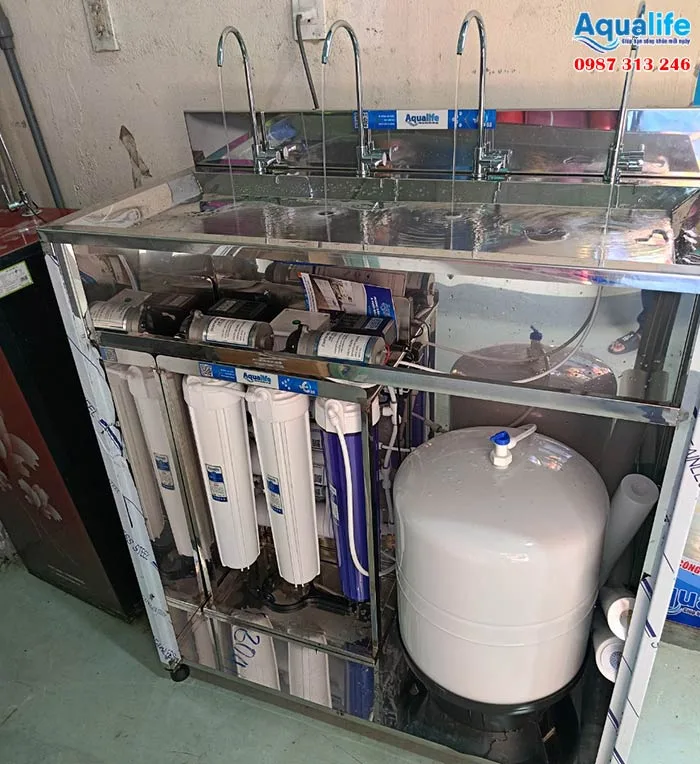 Cấu tạo của máy lọc nước RO công suất lớn tủ inox 50 lít/giờ