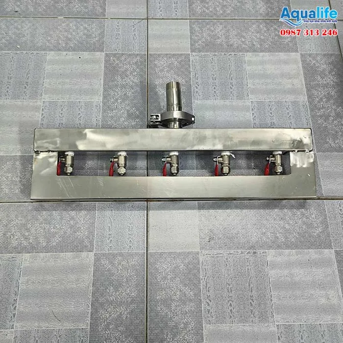 Bộ vòi chiết rót nước uống cho 5 chai cùng lúc