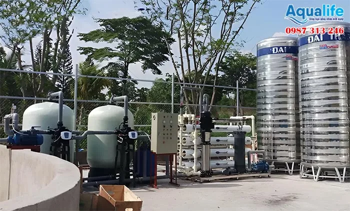 Dây chuyền lọc nước tinh khiết RO 10000 lít/giờ 8 Dây chuyền lọc nước tinh khiết RO công nghiệp 10.000 l/h