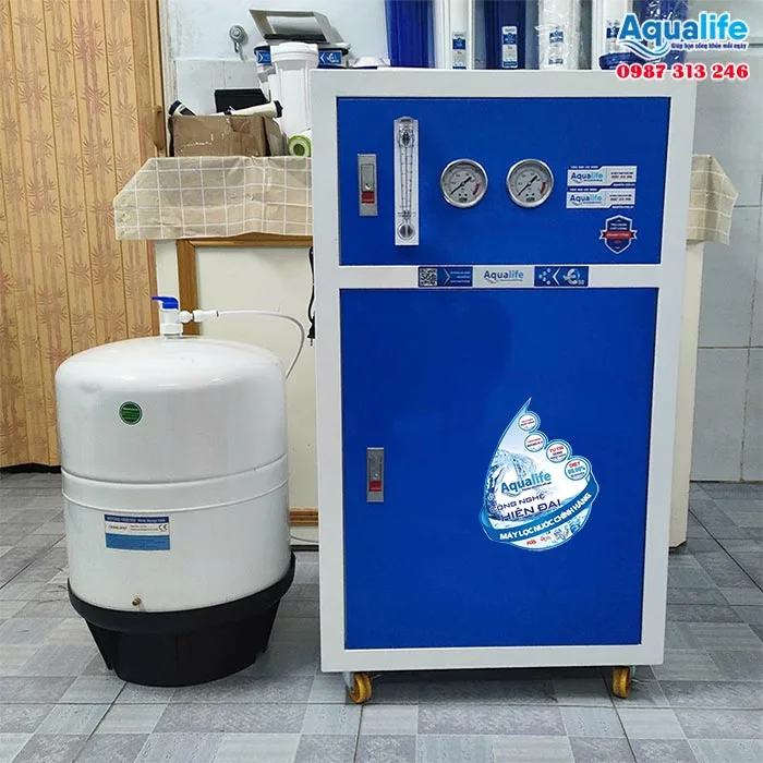 Máy lọc nước bán công nghiệp 30 l/h vỏ tủ thép
