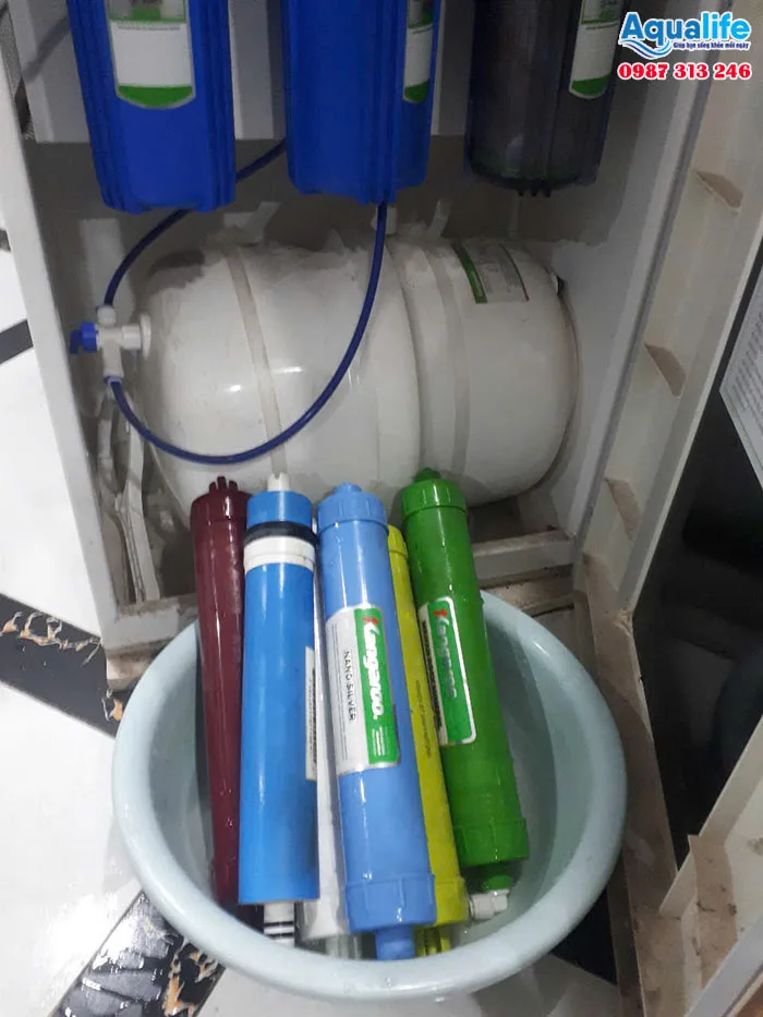 Dịch vụ sửa chữa thay lõi máy lọc nước tại quận 10 3 Dịch vụ sửa chữa thay lõi máy lọc nước tại quận 10