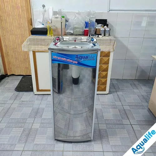 Máy lọc nước RO nóng lạnh 2 vòi tủ inox