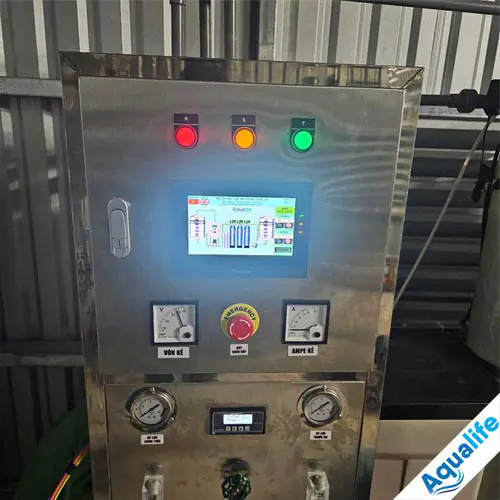 Hệ thống lọc nước RO 250 L/h tủ điện PLC 4 Hệ thống lọc nước RO 250 L/h tủ điện PLC - Ảnh 4