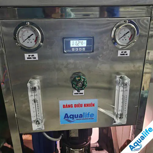 Hệ thống lọc nước RO 250 L/h tủ điện PLC 5 Hệ thống lọc nước RO 250 L/h tủ điện PLC - Ảnh 5