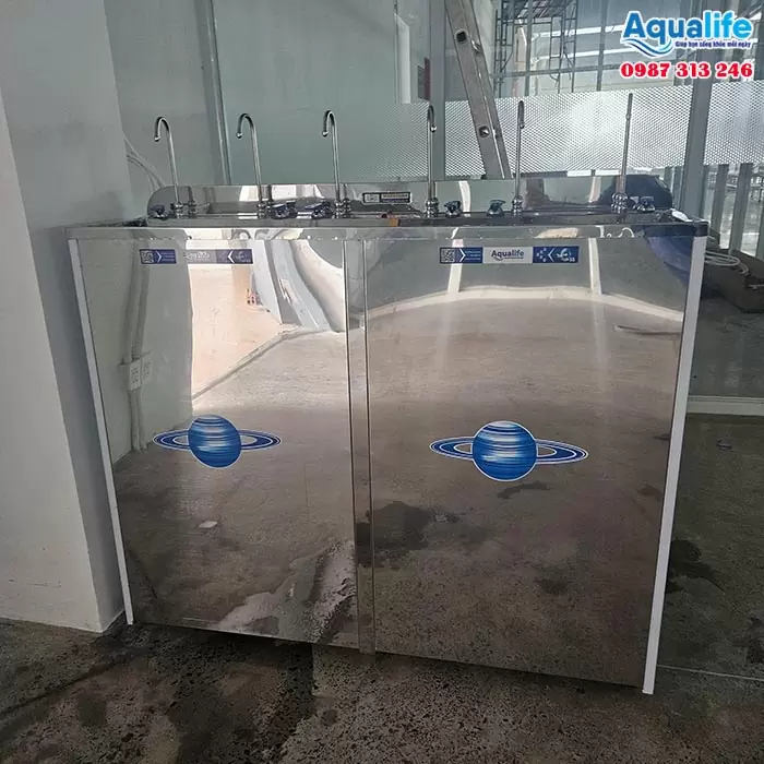 Máy lọc nước uống 6 vòi nóng lạnh nguội tủ inox