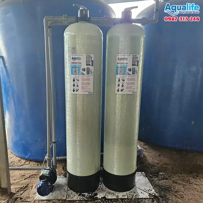 Hệ thống 2 cột 1252 composite lọc nước giếng nhiễm phèn van tay hiệu quả