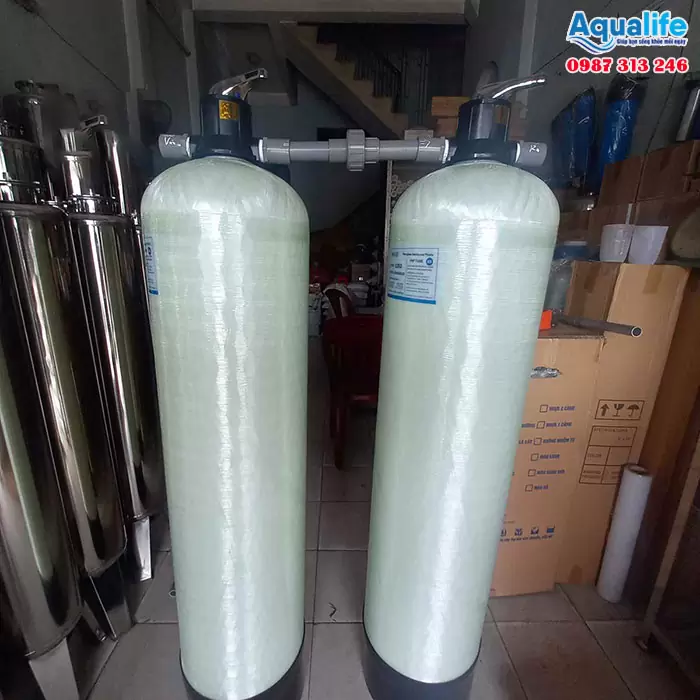 Hệ thống lọc nước nhiễm phèn sắt cho hộ gia đình bằng cột composite 1252