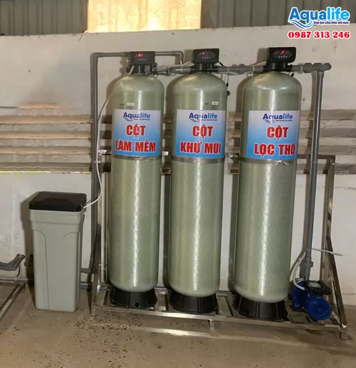 Cột composite 1252 trong hệ thống làm mềm nước tự động đạt chuẩn sinh hoạt