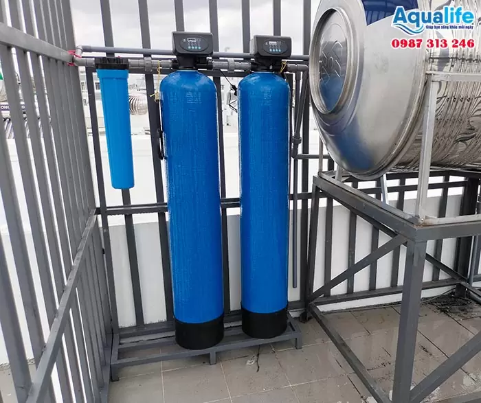 Hệ thống lọc nước nhiễm phèn 2 cột composite 1054 tự động 8 Cột lọc composite 1054 van tự động lọc nước nhiễm phèn hiệu quả