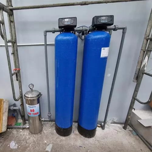Hệ thống lọc nước nhiễm phèn 2 cột composite 1054 tự động 1 Hệ thống lọc nước nhiễm phèn 2 cột composite 1054 tự động