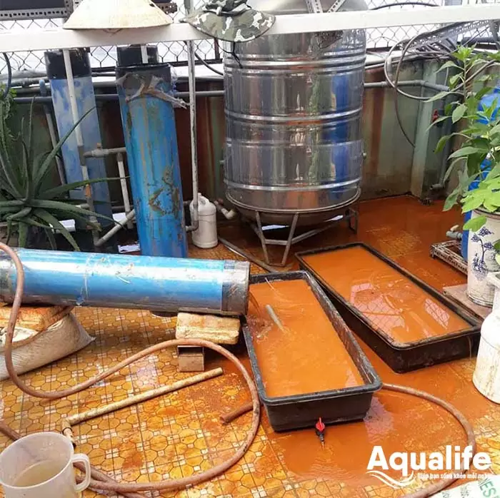 Vật liệu lọc nước nhiễm phèn mangan trong giếng khoan 4 Các trụ lọc nước nhiễm phèn chuyên dụng cho hộ gia đình