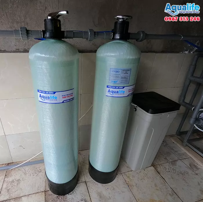 Bộ 2 cột composite 1252 van tay làm mềm nước 8 hiết bị lọc nước cứng 2 cột composite 1252 van tay