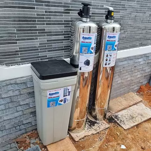 Hệ thống xử lý nước cứng 2 cột inox 1054 van tay - Ảnh 2