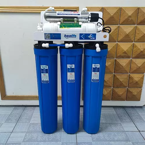 Bộ lọc nước đầu nguồn 3 cốc 20 inch + UF + đèn UV diệt khuẩn
