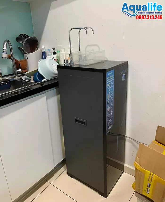 Máy lọc nước nóng nguội Karofi KAH-D18 cho gia đình