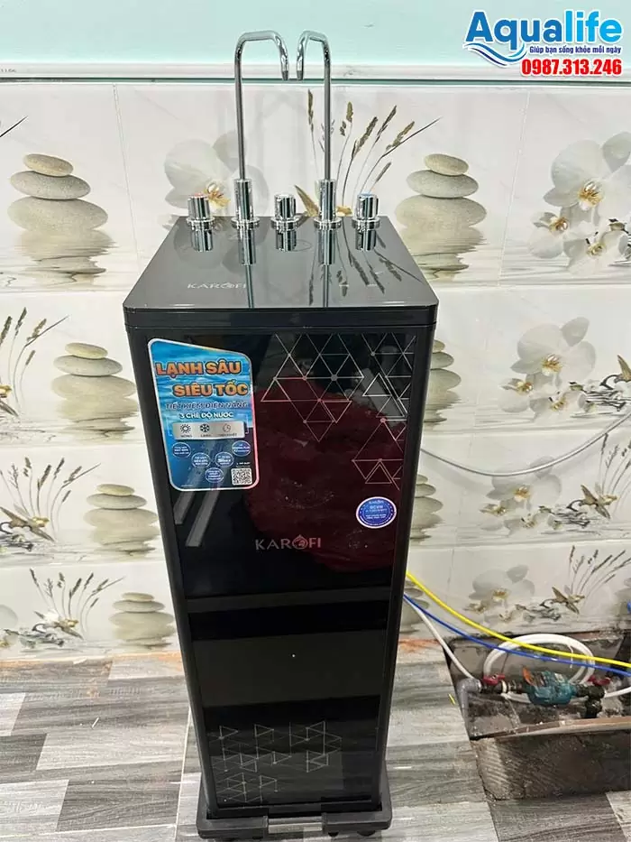 Máy lọc nước nóng lạnh KAROFI KAD-D66S 10 Máy lọc nước nóng lạnh Karofi KAD-D66S hiện đại