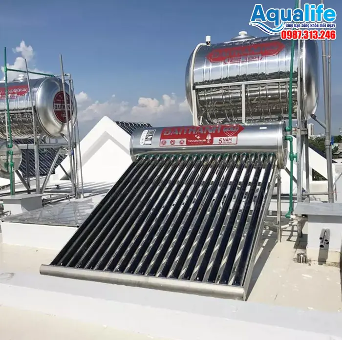 Máy nước nóng mặt trời Đại Thành Gold 315L F70-21 6 Hình ảnh thực tế máy nước nóng Đại Thành Gold 315L sau khi hoàn thiện lắp đặt