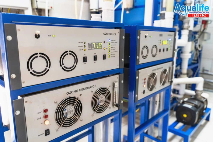 Máy Ozone công nghiệp khử trùng nước và chống tái nhiễm khuẩn cho xưởng sản xuất