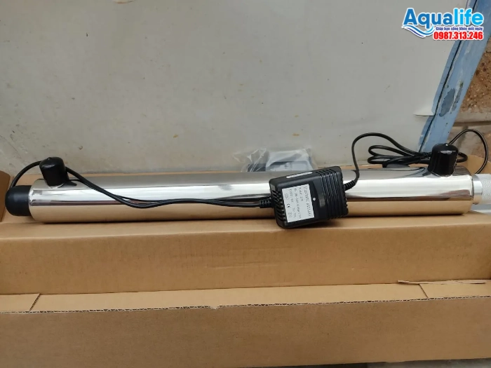 Thiết bị đèn UV diệt khuẩn nước tinh khiết chuyên dụng cho dây chuyền sản xuất nước đóng chai