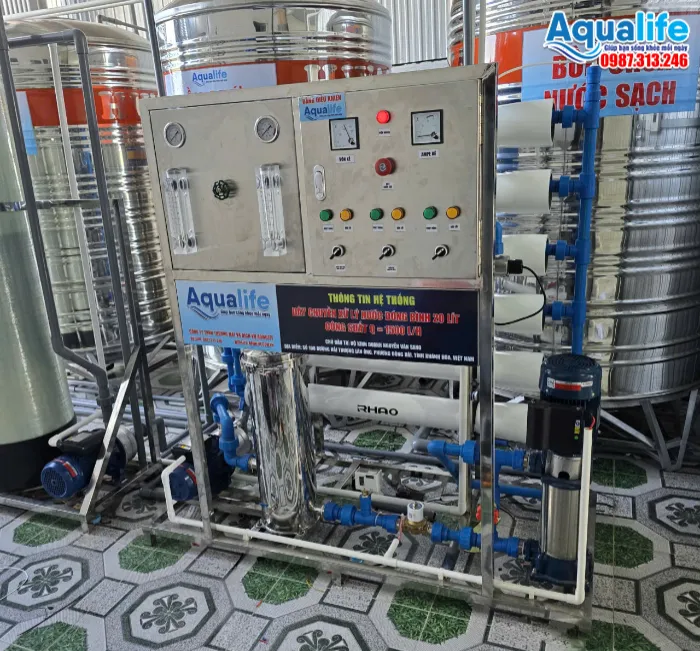 Hệ thống xử lý nước RO cho xưởng đóng bình