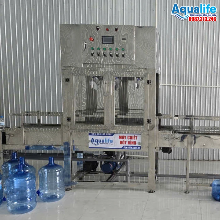 Dây chuyền RO 1500L cho nhà máy nước uống đóng bình