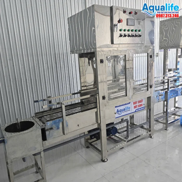 Hệ thống sản xuất nước uống đạt tiêu chuẩn an toàn thực phẩm