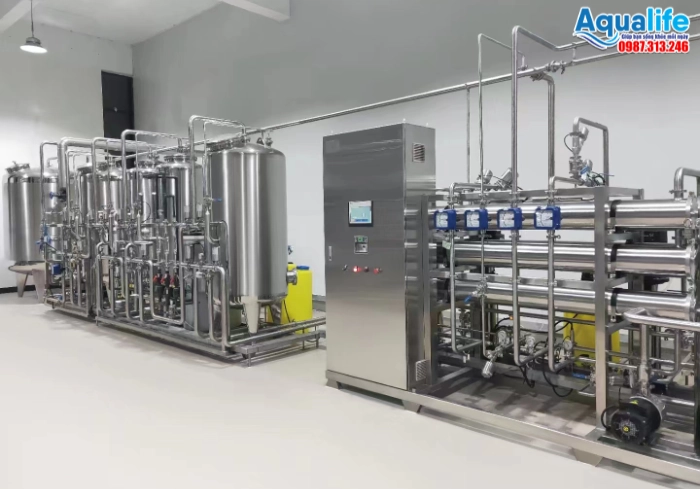 Hệ Thống Lọc Nước RO Công Nghiệp Cho Nhà Máy Dược Phẩm Chuẩn Dược Điển & GMP 4 Hệ thống lọc nước RO công nghiệp 2 cấp inox 316L cho nhà máy dược phẩm