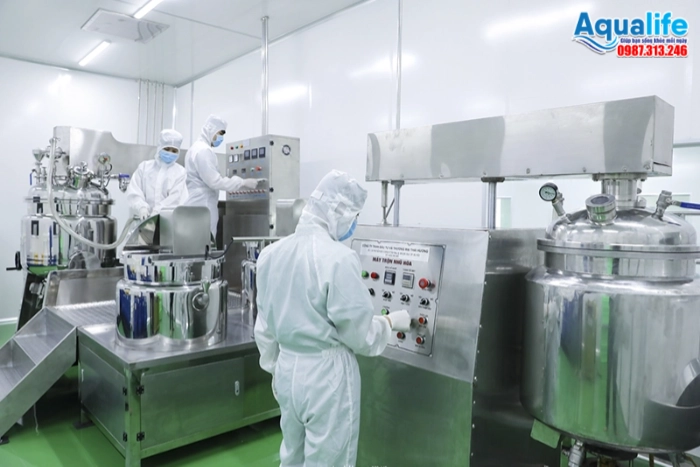 Phòng sạch sản xuất dược phẩm đạt chuẩn GMP sử dụng nước tinh khiết Dược điển